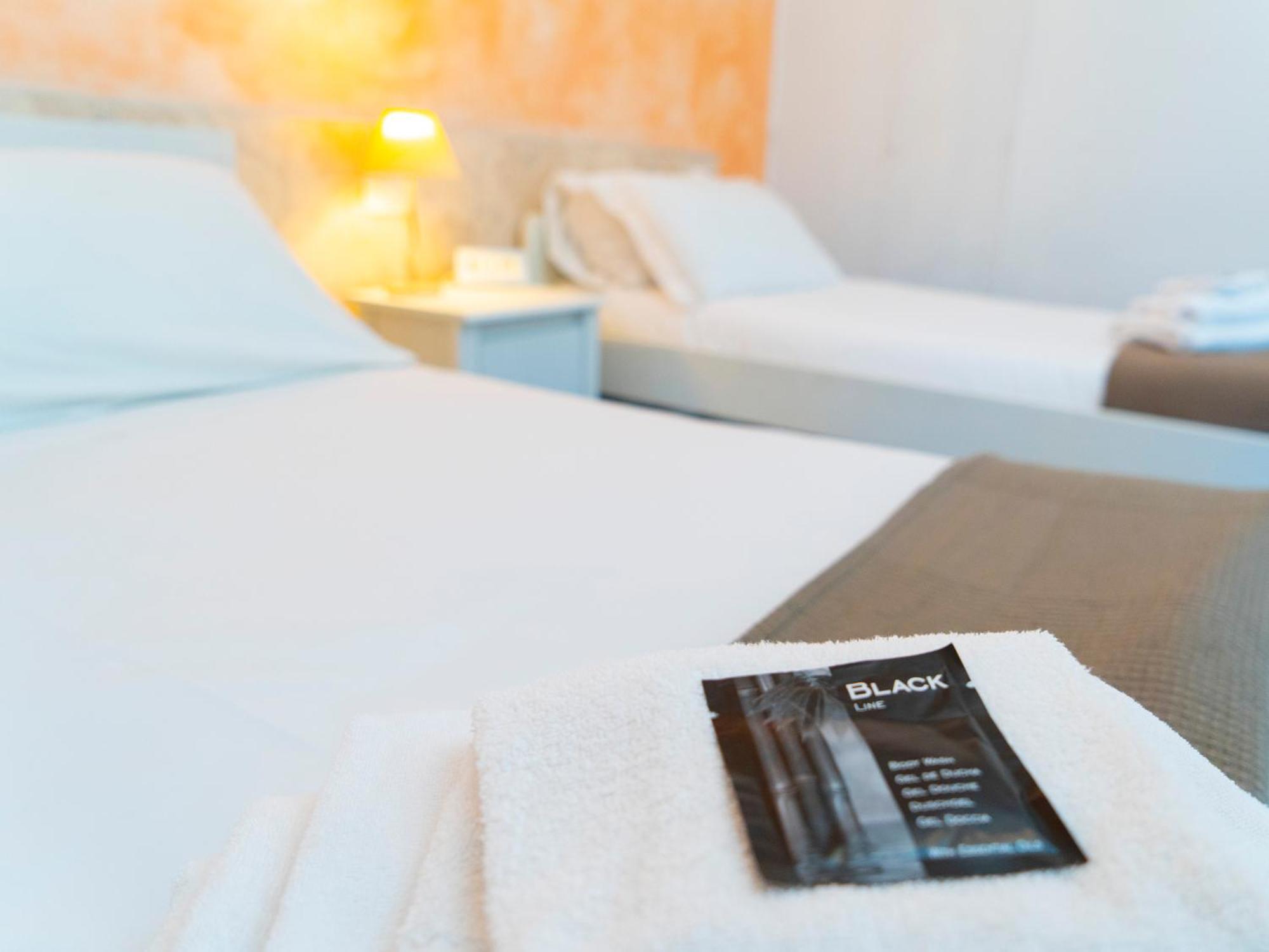 Salotto Piramide Bed & Breakfast Roma Dış mekan fotoğraf