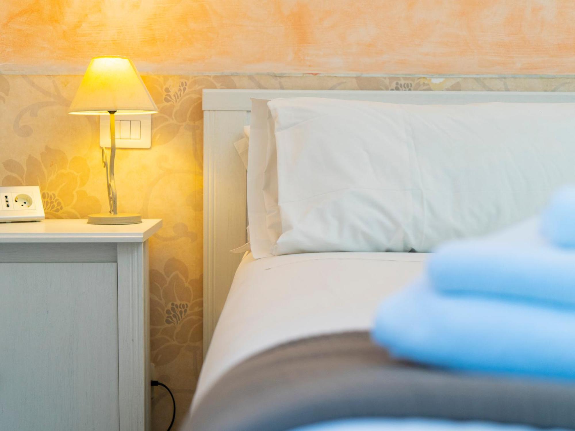 Salotto Piramide Bed & Breakfast Roma Dış mekan fotoğraf
