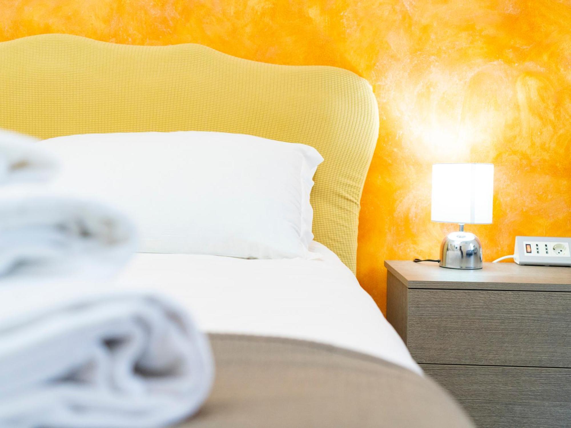 Salotto Piramide Bed & Breakfast Roma Oda fotoğraf