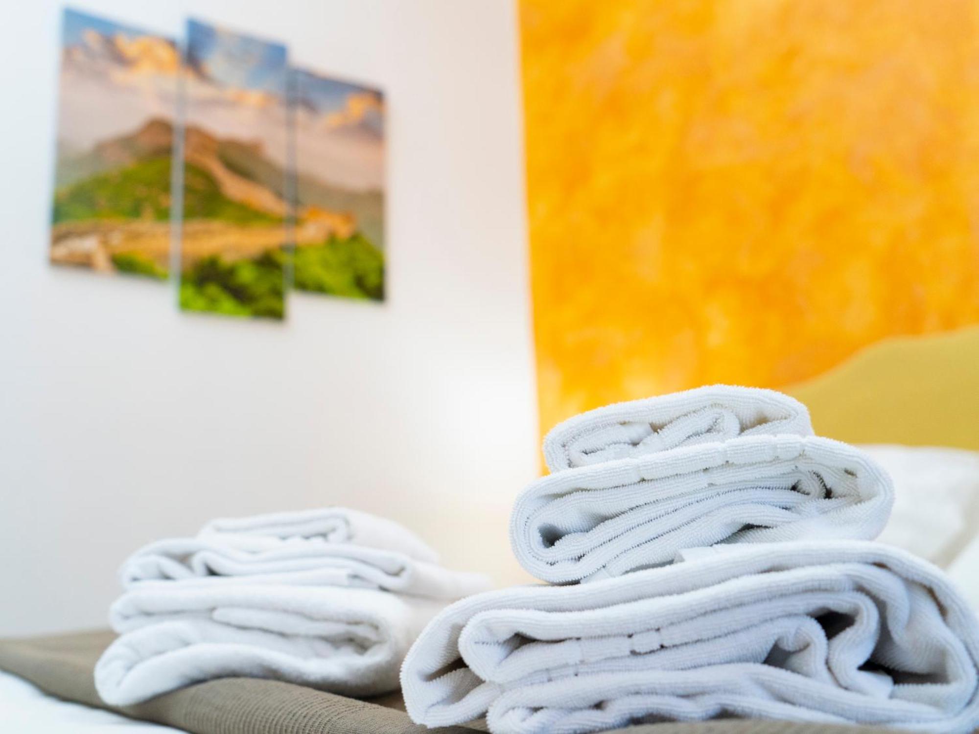 Salotto Piramide Bed & Breakfast Roma Oda fotoğraf