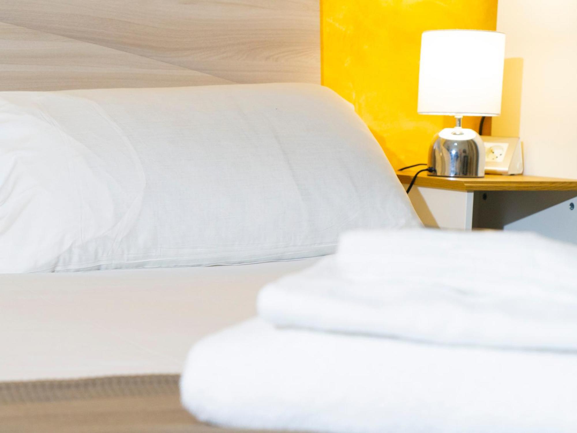 Salotto Piramide Bed & Breakfast Roma Oda fotoğraf