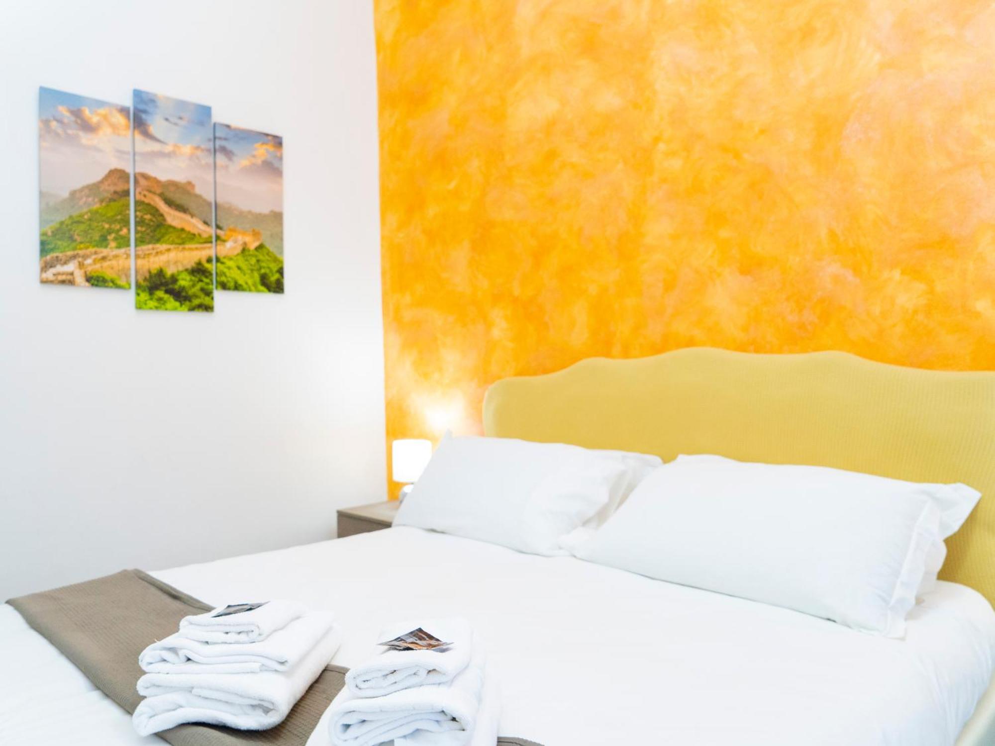 Salotto Piramide Bed & Breakfast Roma Oda fotoğraf