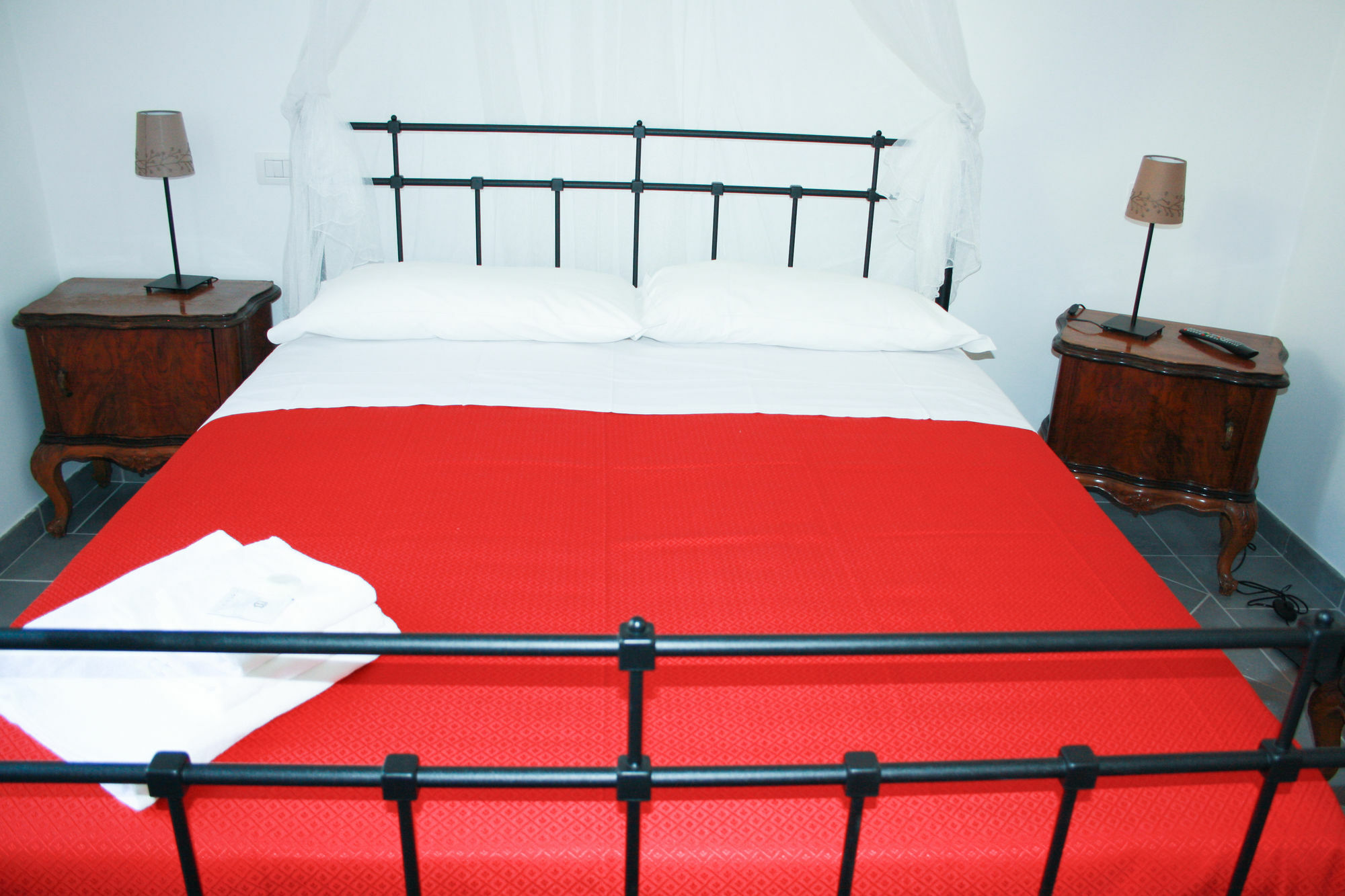 Salotto Piramide Bed & Breakfast Roma Dış mekan fotoğraf