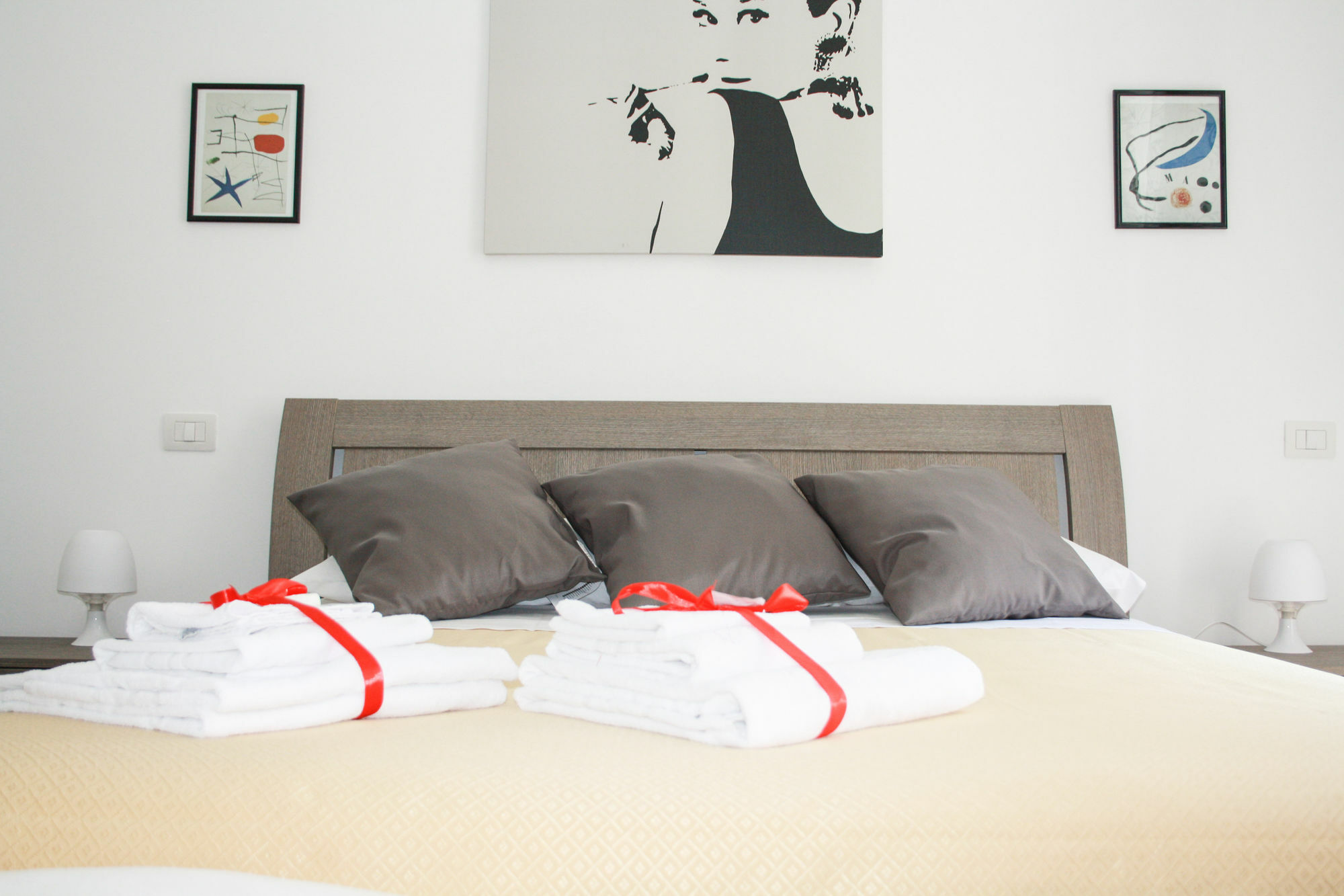 Salotto Piramide Bed & Breakfast Roma Dış mekan fotoğraf